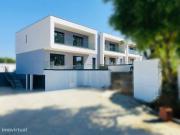 Moradia T4 com piscina em condominio exclusivo, Cascais