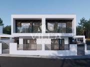 Moradia T4 com Piscina em Vale de Gatos Amora Moradia T4 com Piscina em Vale de Gatos Amora