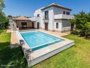 Moradia T4 com piscina em Vale Formoso, Loul