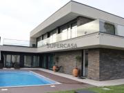 Moradia T4 com piscina em Vila Nova de Famalicão, Braga