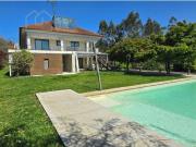 Moradia T4 com piscina, jardins para venda, ao Castelo...