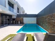Moradia T4 com Piscina na Marisol Conforto, Lazer e...