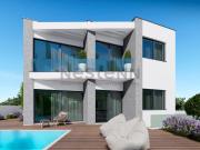 Moradia T4 com piscina na zona da Lourinhã