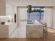 Moradia T4 com piscina, no Oceanic Reserve, Porto