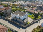 Moradia T4 com Piscina Nogueira, Braga