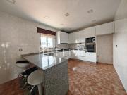 Moradia T4 com potencial Bifamiliar