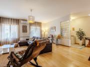 Moradia T4 com Sótão e Cave | Jardim | Garagem | Casas...