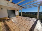 Moradia T4, com terraço, garagem e piscina, a 30 min. de...