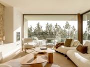 Moradia T4 com vista mar e piscina, no West Cliffs, em...