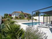 Moradia T4 como nova com Piscina e vista serra dos Candeiros
