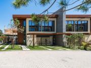 Moradia T4 de arquitetura contempornea, acabada de...