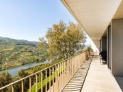 Moradia T4 de dois pisos com vista rio em Baião Porto