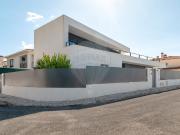 Moradia T4 de luxo à venda em Alcoitão