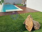 Moradia T4 de Luxo com Piscina e Carregamento elétrico...