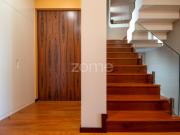 Moradia T4 de Luxo com Piscina e Tecnologia Avançada em...