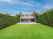 Moradia T4 em Água Longa