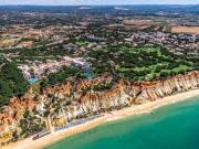Moradia T4 em Albufeira e Olhos de Água