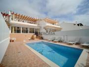 Moradia T4 em Alcantarilha e Pêra