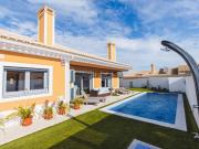 Moradia Térrea T4 com piscina
