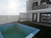 Moradia T4 em Charneca de Caparica e Sobreda