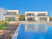 Moradia T4 em Condomínio com Piscina |Magoito|Sintra