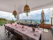 Moradia T4 em frente à praia dos Alemães, em Albufeira...