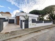 Moradia T4 em Oleiros, Azeitão Conforto, espaço e...