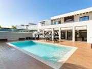 Moradia T4 em Quarteira