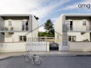 Moradia T4 em Santa Clara e Castelo Viegas