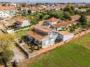 Moradia T4 em Santa Joana