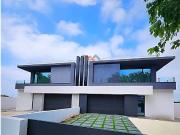 Moradia T4 em Santa Joana Venda!