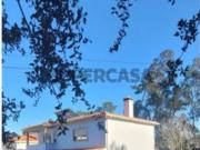 Moradia T4 em Souto da Carpalhosa e Ortigosa