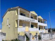 Moradia T4 em Valado dos Frades