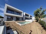 Moradia T4 Exclusiva em Condomínio Privado – Manique