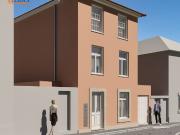 Moradia T4 Foz Velha | Praça do Império Para recuperar...