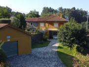 Moradia T4, Garagem, Água Própria, Anexos e Terreno com...