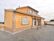 Moradia T4 Independente a 8 minutos das PRAIAS com...