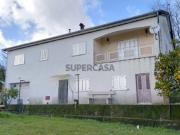 Moradia T4 independente c/ terreno em Colherinhas,...