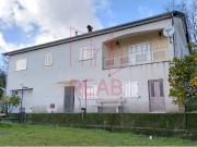 Moradia T4 independente c/ terreno em Colherinhas,...