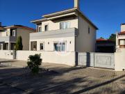Moradia T4 isolada