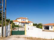 Moradia T4 Isolada com 308 m2 de construção, Jardim, com...