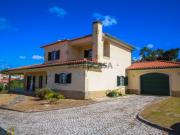 Moradia T4 isolada com logradouro de 2.200m²