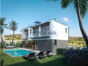 Moradia T4 Isolada com Piscina