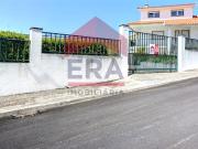 Moradia T4 Isolada com Piscina