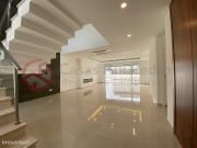 Moradia T4 isolada, com piscina, na Quinta de Valadares,...