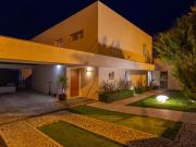 MORADIA T4 |LINHAS MODERNAS | JARDIM | LUMINOSA | PARA... MORADIA T4 |LINHAS MODERNAS | JARDIM | LUMINOSA | PARA...