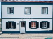 Moradia T4 localizada na Rua José Inácio Andrade