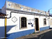 Moradia T4 localizada na Vila de Garvo, Concelho de Ourique