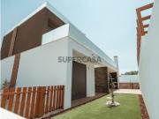 Moradia T4 Moderna com Piscina Privada e Vista Mar |...