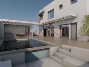 MORADIA T4 NA AROEIRA EM OFF